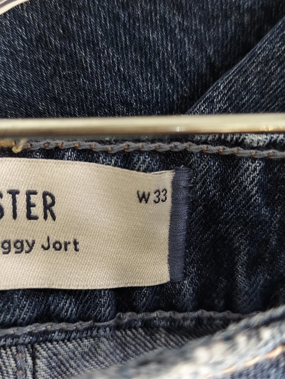 HOLLISTER Low Rise Baggy Fit Raw Hem Blue Cotton Jort Women's Size 16 W 33 NWT